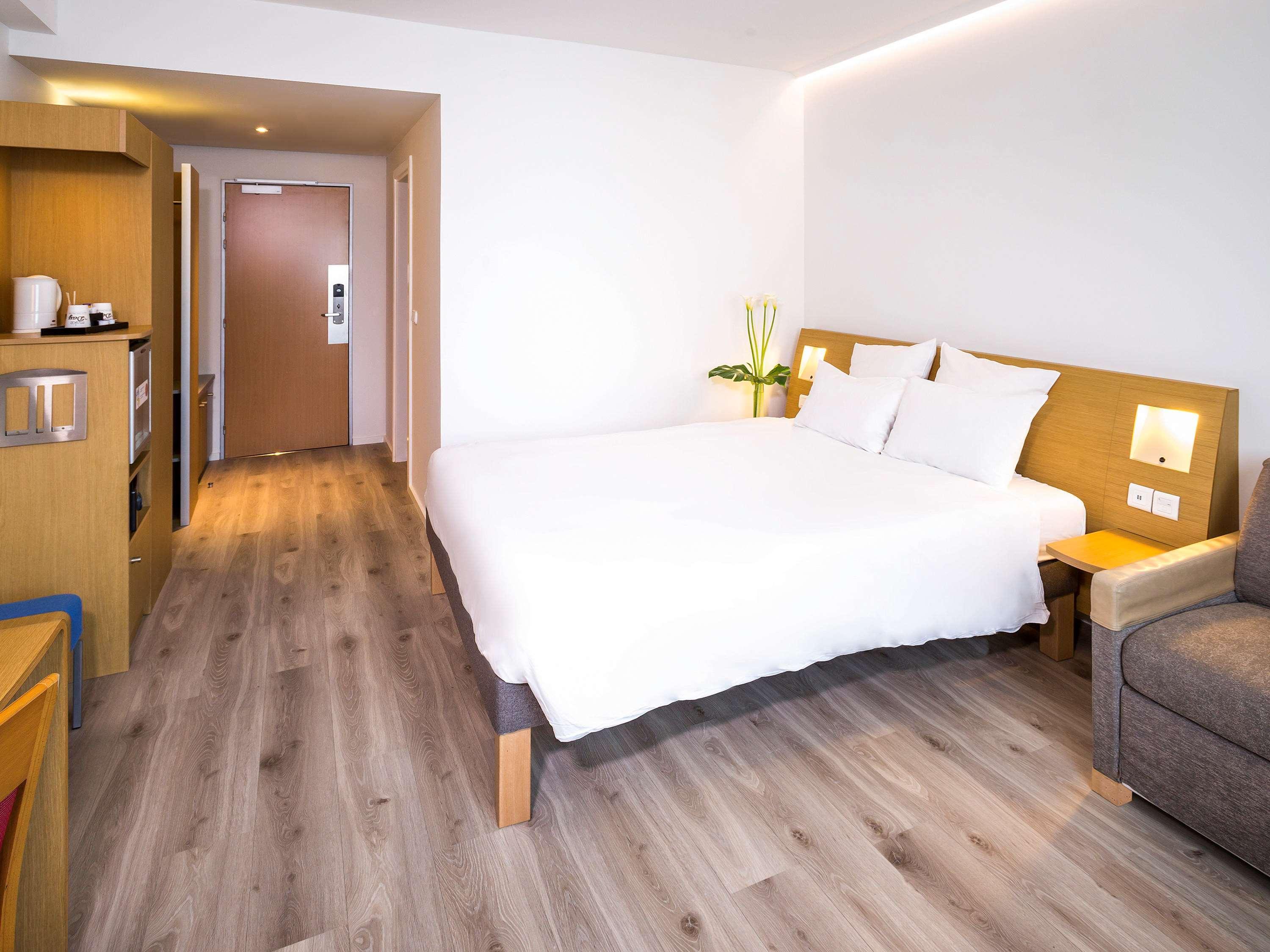 Novotel Campo De Las Naciones Madrid Esterno foto